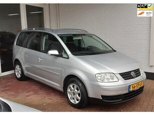 Volkswagen Touran 1.4 TSI Business *NWE APK / TREKHAAK/