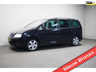 Volkswagen Touran 1.9 TDI Highline 7 Personen