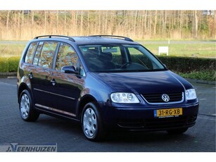 Volkswagen Touran 2.0-16V FSI Trendline 2005 Cruise