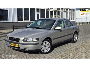 Volvo S60 2.4 Edition/Cruise/Airco/Memory stoelen