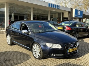 Volvo S80 4.4 V8 AWD Executive Standkachel Massage ACC