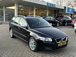 Volvo V50 2.4i Edition II Leder navi BTW voordeel €350,-