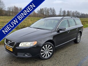 Volvo V70 1.6 T4 Limited Edition