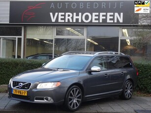 Volvo V70 2.0T R-Edition - AUTOMAAT - XENON - NAVGATIE -