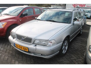 Volvo V70 2.5 Luxury-Line