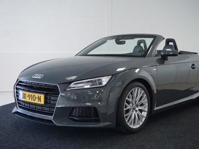 Audi TT 2.0 TFSI S-Line roadster Virtual alcantara