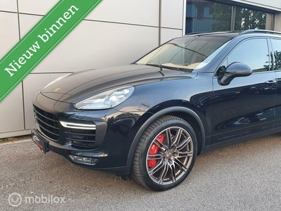 Porsche Cayenne 4.8 Turbo 520pk Panodak/Luchtv/Bose