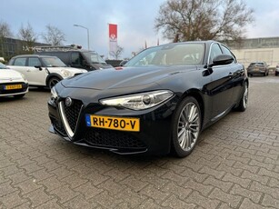 Alfa Romeo Giulia 2.0T Business Super Automaat