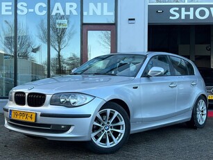 BMW 1-serie 116i Business Line Sport 5-Deurs, Navi