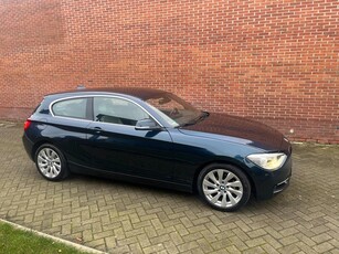 BMW 1-serie 118d High Executive Leder Navi Xenon