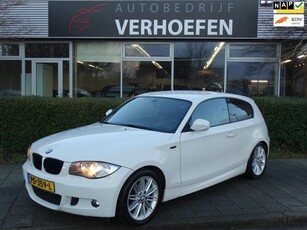 BMW 1-serie 118i - M-PAKKET - CRUISE / CLIMATE CONTR -