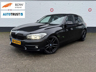 BMW 1-serie 118i M Sport l AUTOMAAT l TREKHAAK l MOTOR NIEUW!