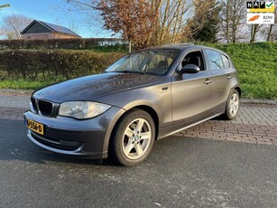 BMW 1-serie 120d Executive , Navi, Schuifdak, pdc