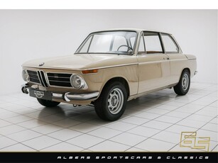 BMW 2002 Early model * Manual * Fully Restored *