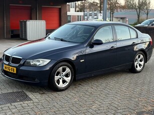 BMW 3-serie 318d High Executive