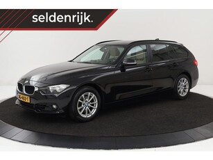 BMW 3-serie 320i Essential Leder Trekhaak