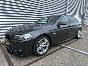 BMW 5-serie 520i PANODAK-LEER-M SPORT-NL AUTO