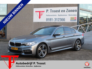 BMW 5 Serie 530e iPerformance Executive M-Sport Panoramadak/Head-Up Display/Sfeerverlichting/Navigatie/Achteruitrijcamera/Stoelverwarming/Pa