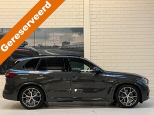 BMW X5 xDrive45e Hybrid M-Sport / 