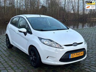 Ford Fiesta 1.25 Limited 2e eigenaar dealer onderhouden