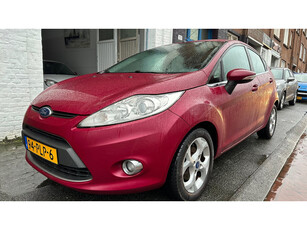 Ford Fiesta 1.6 Titanium Airco LMV Goed OH! Auto