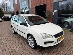 Ford Focus Wagon 1.6-16V Trend airco