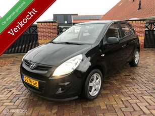 Hyundai i20 1.2i 5DRS Airco Nieuwe APK!!