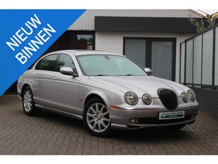 Jaguar S-type 2.5 V6 Executive LEES TESKT