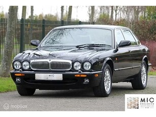 Jaguar XJ 3.2 V8 Sovereign Privilege