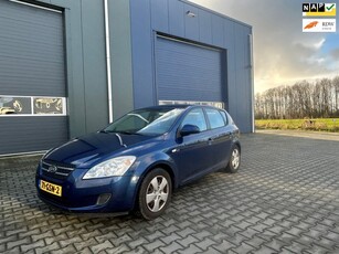 Kia Cee'd 1.4 X-tra Airco