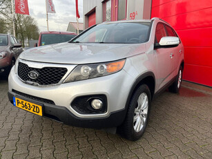 Kia Sorento 2.4 174pk X-ecutive / Airco automatisch / Cruise control / Hoge instap / mag 2.000kg trekken / parkeersensoren V & A