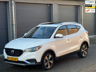 MG ZS EV Luxury 45 kWh, panoramadak, leder, eerste eigenaar, nederlandse auto met nationale auto pas, parelmoer wit