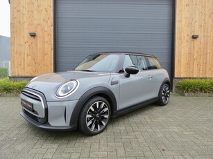 Mini 1.5 Cooper Automaat *Carplay *Camera *Half leder