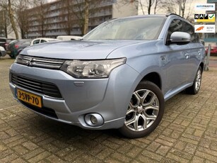 Mitsubishi Outlander 2.0 PHEV Instyle Camera/Leer/El