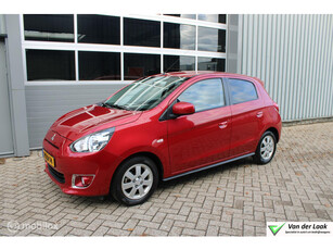 Mitsubishi Space Star 1.2 Intense Automaat NL Auto 42.643 kM Boekjes