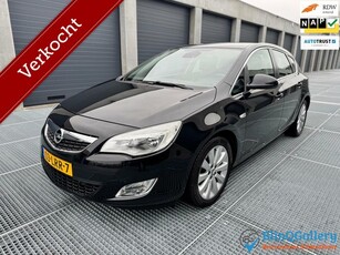 Opel Astra 1.6 CosmoAutomaatStoelvwCruiseLeerPK Sensors