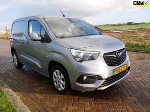 Opel Combo 1.5D L1H1 Innovation 96kW AUTOMAAT CAMERA NAVI AC