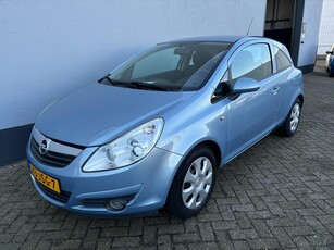 Opel Corsa 1.2-16V Edition - Dealer Onderhouden