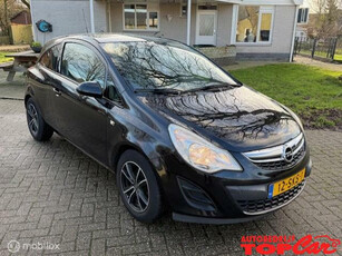 Opel Corsa 1.4-16V Color Edition, Airco, Navi, APK 10-2025