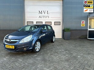 Opel Corsa 1.4-16V Cosmo / Nap / Vol automaat