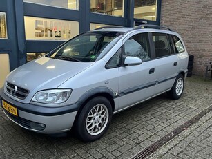 Opel Zafira 1.6-16V Comfort, 2e eigenaar