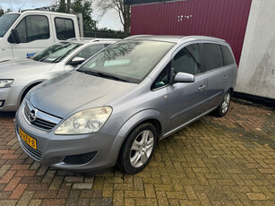 Opel Zafira 1.8 Executive