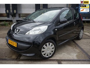 Peugeot 107 1.0-12V XS * Airco *