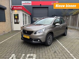 Peugeot 2008 1.2 automaat - panoramadak navigatie ecc