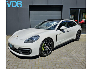 Porsche Panamera Sport Turismo 2.9 4S E-Hybrid 560PK KREIDE!