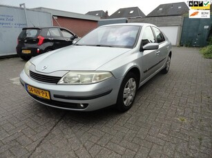 Renault Laguna 1.8-16V Elective (KM 165302 NAP CLIMA)