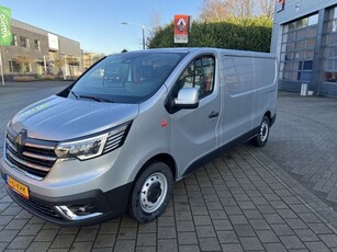 Renault TRAFIC L2H1 RED 150 pk / CAMERA / PARK ASSIST PACK