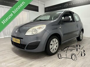 Renault Twingo 1.2 Authentique UNIEKE KM/ NIEUWE APK/ AIRCO