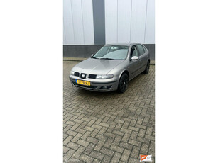 Seat Leon 1.6-16V Executive