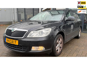 Skoda Octavia Combi 1.6 TDI Greentech Comfort Business Line airco elektrische pakket cruise controle lm-velgen